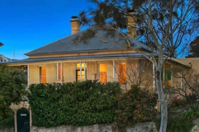 Temora House- classic, pet friendly, close to town, Katoomba